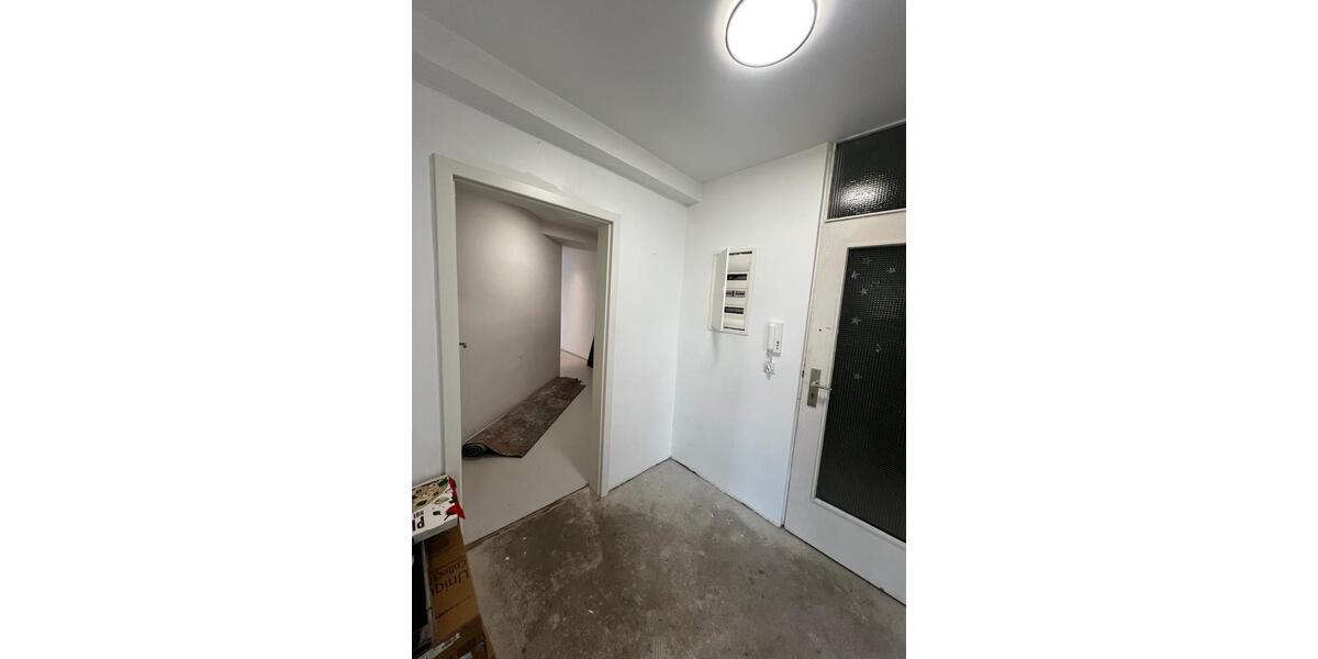 Erdgeschoßwohnung Ludwigshafen am Rhein Edigheim - 4 Zimmer, 120 m&sup2;, 164.000&euro; | Angebot:24851429