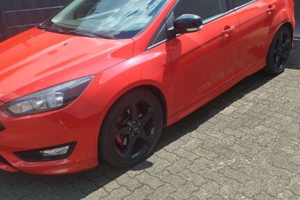Ford Focus 143.263 km 8.000 &euro; Pirmasens 66954
