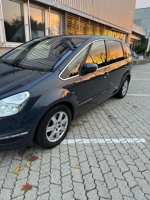 S-Max
