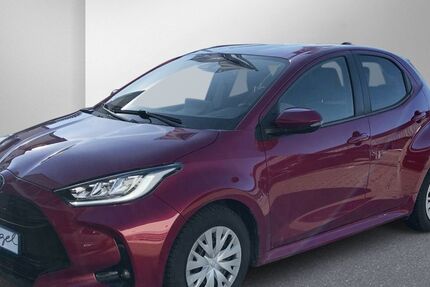 Toyota Yaris 42.200 km 15.898 &euro; Wunsiedel 95632