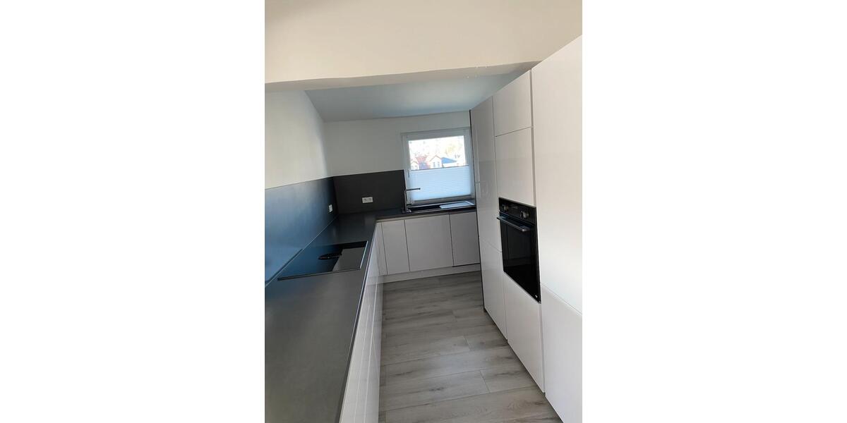 Dachgeschoßwohnung Herborn - 4 Zimmer, 100 m&sup2;, 245.000&euro; | Angebot:26845219