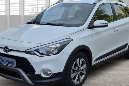 Hyundai i20 16.125 km 13.480 &euro; Berlin 12351