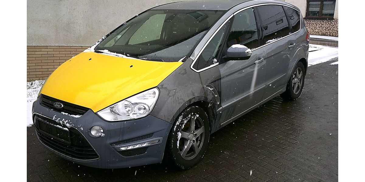 Ford S-Max 174.520 km 3.499 &euro; Eisfeld 98673