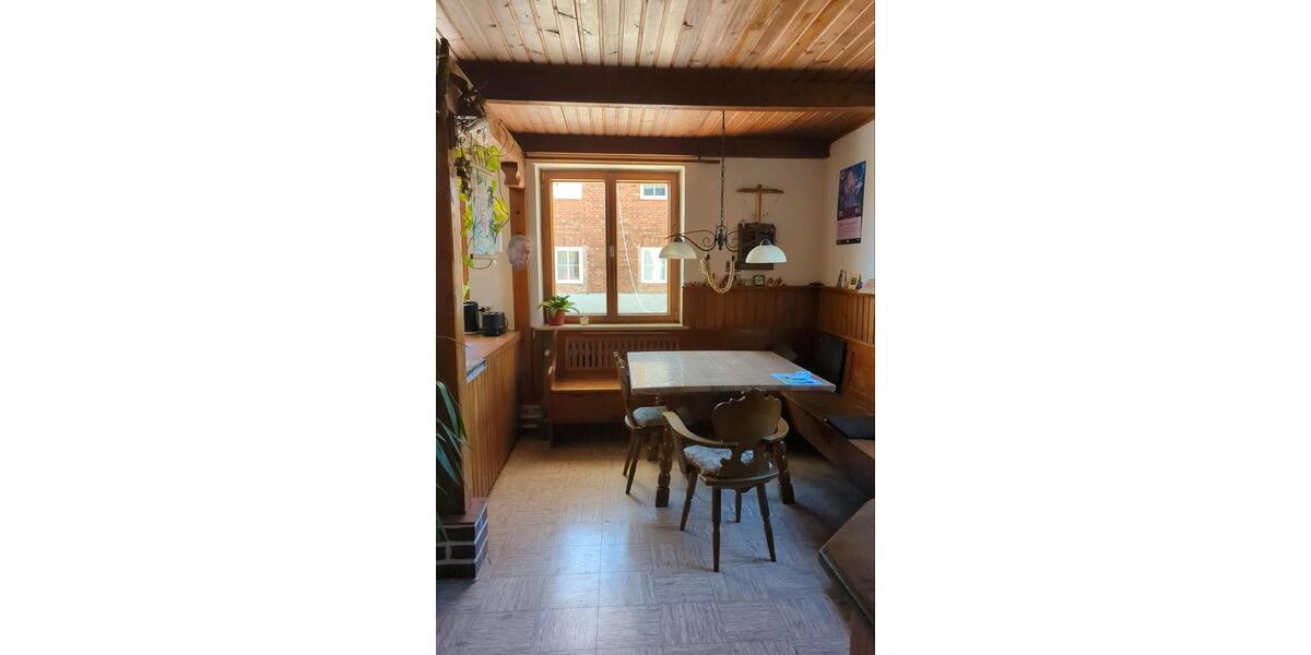 Etagenwohnung Rott am Inn - 2 Zimmer, 100 m&sup2;, 600&euro; | Angebot:26399011