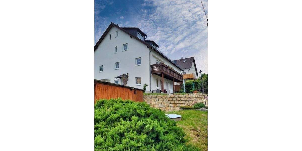 Familienglück im Grünen-Landidylle trifft Stadtnähe! 4 zimmer