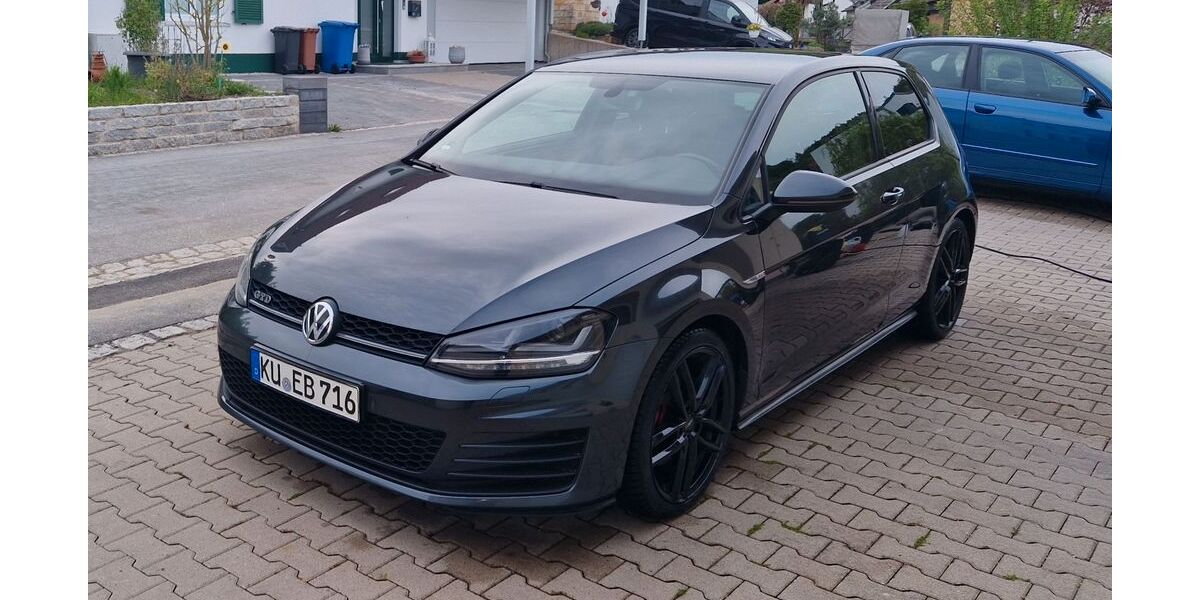 VW Golf 255.000 km 7.990 &euro; Kasendorf 95359