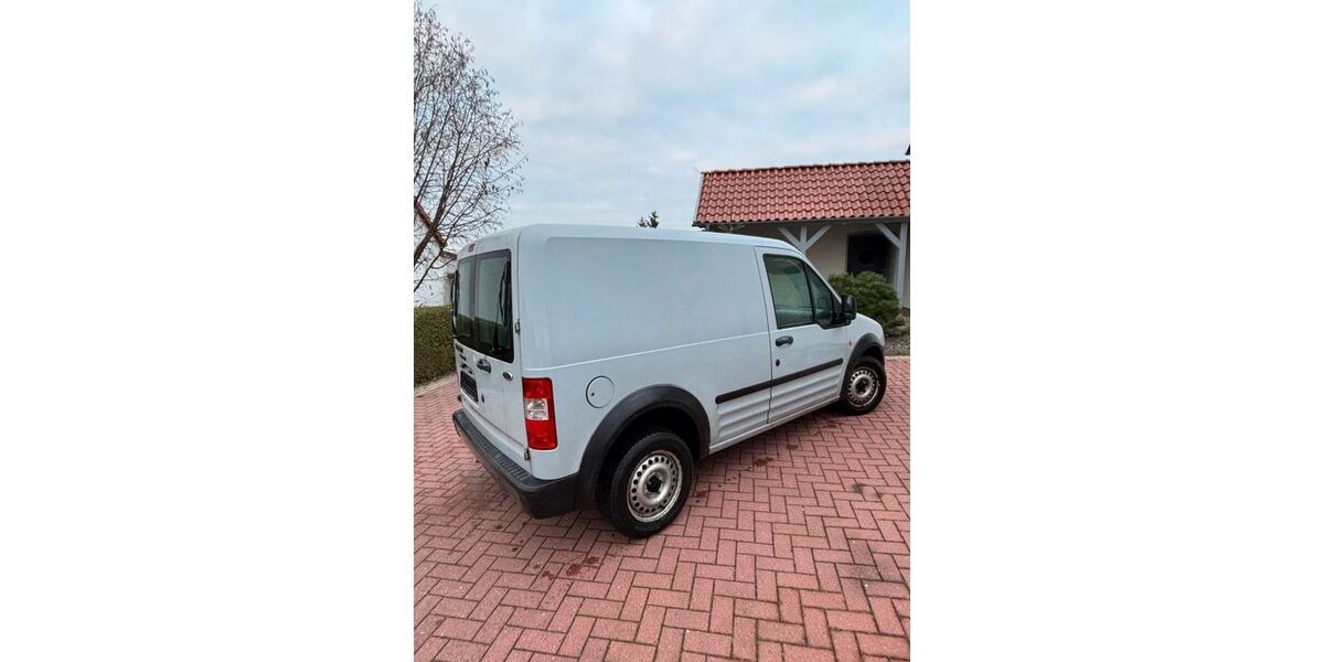 Ford Tourneo Connect 200.000 km 950 &euro; Vellahn 19260