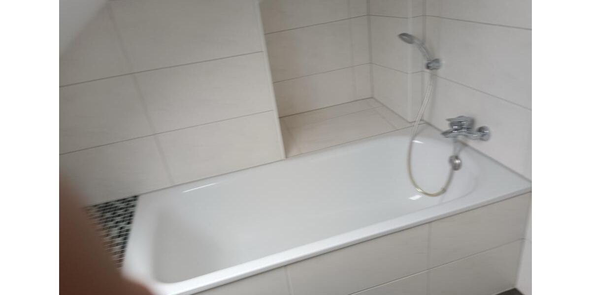 Etagenwohnung Blomberg - 5 Zimmer, 116 m&sup2;, 145.000&euro; | Angebot:26837758