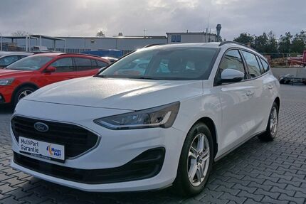 Ford Focus 129.374 km 13.580 &euro; Ingelheim 55218