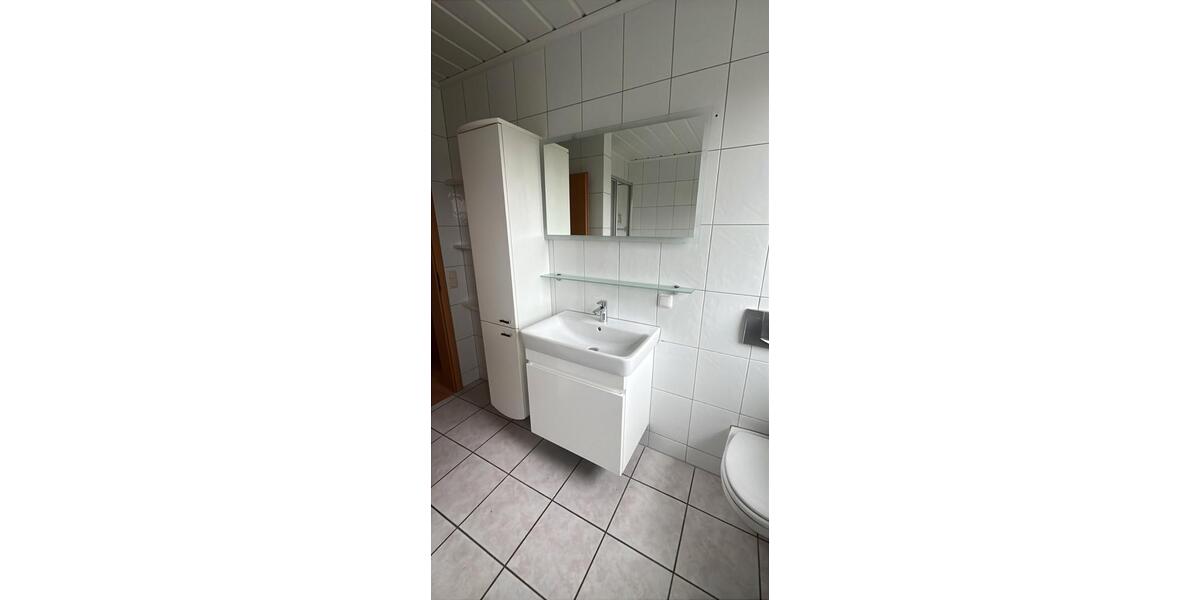 Etagenwohnung Stockheim - 4 Zimmer, 90 m&sup2;, 595&euro; | Angebot:26326238
