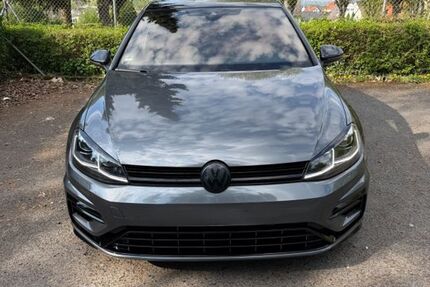 VW Golf 46.000 km 33.500 &euro; Schöneck 61137