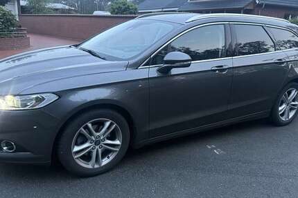 Ford Mondeo 165.000 km 8.999 &euro; Essen Oldenburg 49632