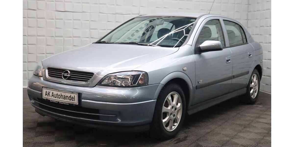 Opel Astra 46.121 km 2.490 &euro; Freising bei München 85354