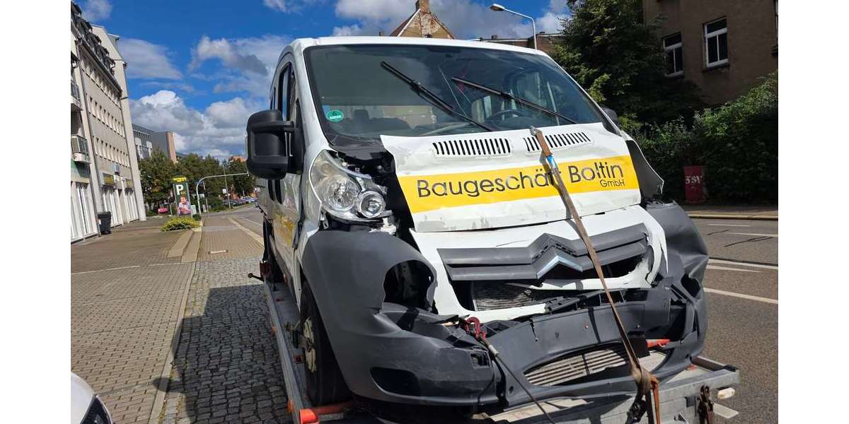 Citroen Jumper 186.553 km 2.599 &euro; Zwickau 08066