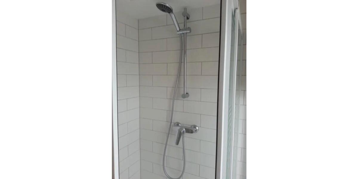 Maisonettenwohnung Solingen - 5 Zimmer, 125 m&sup2;, 1.200&euro; | Angebot:25395111