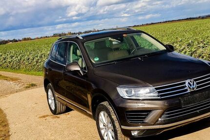 VW Touareg 165.000 km 22.900 € Egling 86492