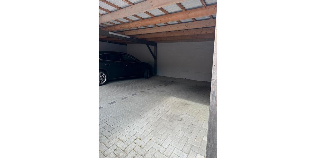 Einfamilienhaus Schleswig - 9 Zimmer, 257 m&sup2;, 2.250&euro; | Angebot:26458911