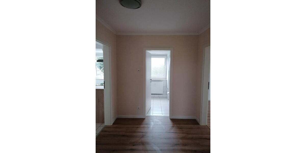 Dachgeschoßwohnung Sulingen - 3 Zimmer, 70 m&sup2;, 650&euro; | Angebot:25648584