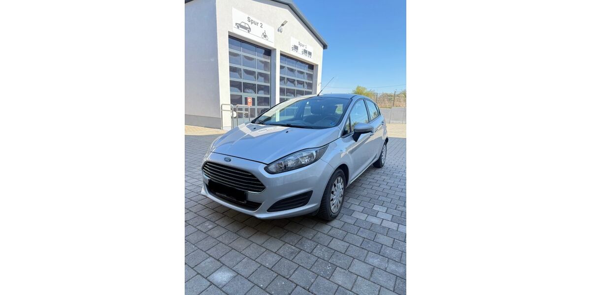 Ford Fiesta 170.000 km 3.200 &euro; Würzburg 97084