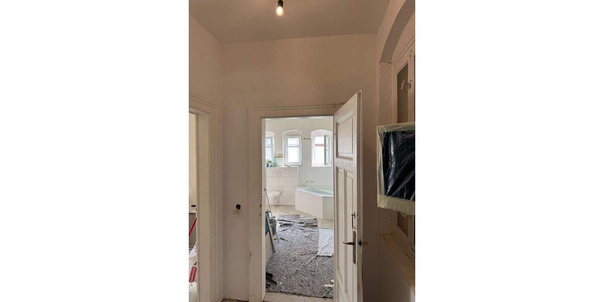 Etagenwohnung Radebeul - 3 Zimmer, 97 m&sup2;, 1.067&euro; | Angebot:25628907