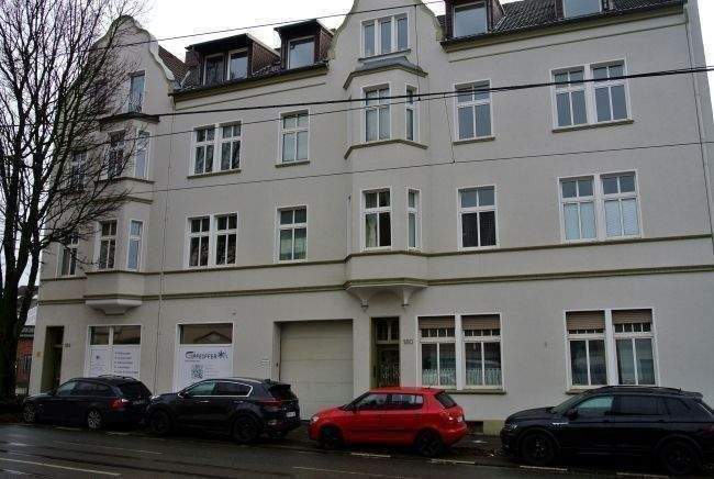 Etagenwohnung Mülheim an der Ruhr Mitte-Ost - 4 Zimmer, 93 m&sup2;, 665&euro; | Angebot:24689410