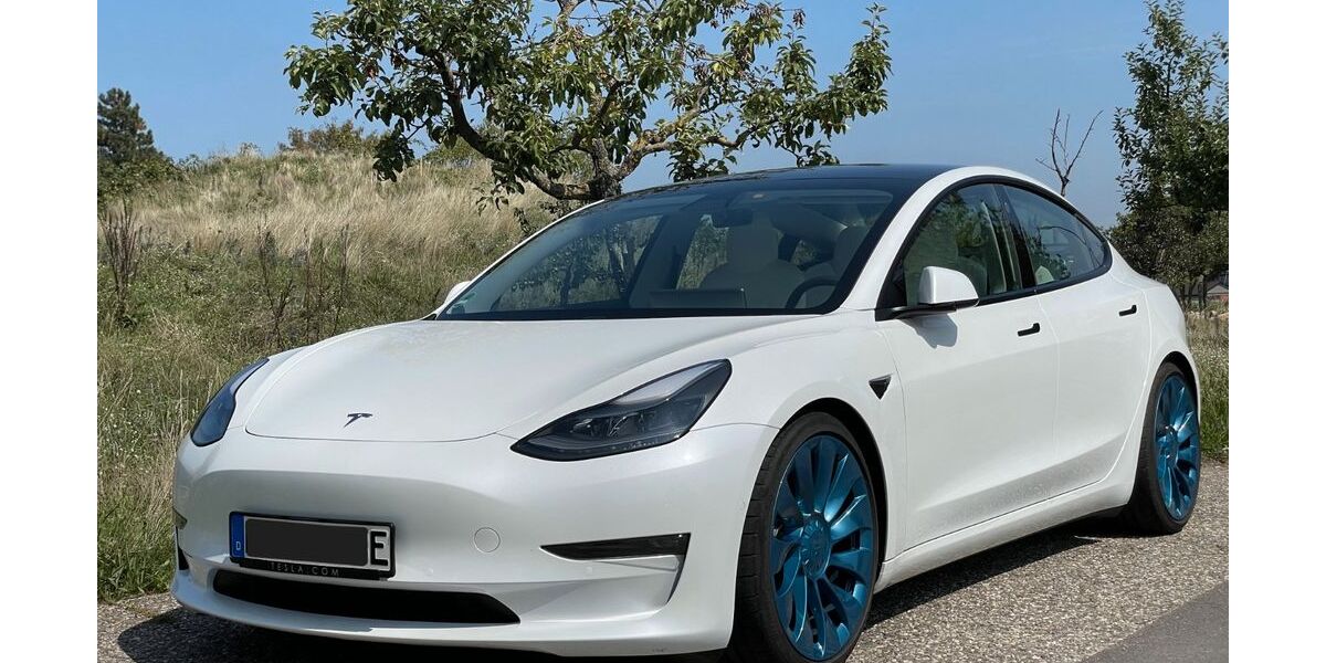 Tesla Model 3 57.000 km 29.900 &euro; Waghäusel 68753