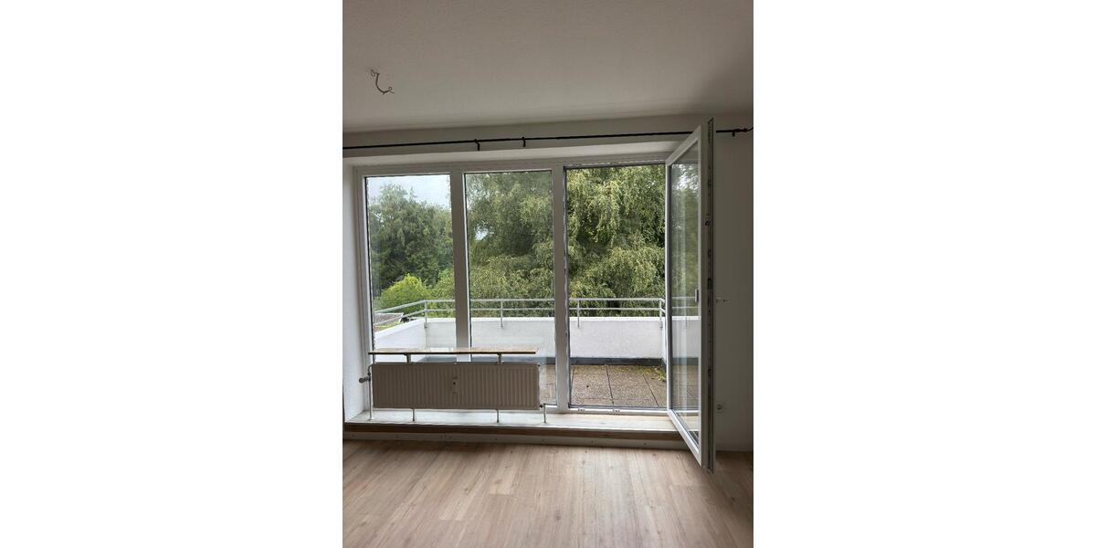 Dachgeschoßwohnung Flensburg Fruerlund - 2 Zimmer, 62 m&sup2;, 175.000&euro; | Angebot:27443966