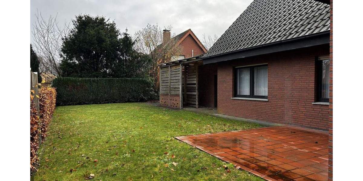 Einfamilienhaus Salzbergen - 9 Zimmer, 241 m&sup2;, 330.000&euro; | Angebot:24039076