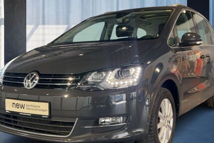 VW Sharan 86.187 km 30.890 &euro; Hamburg 22763