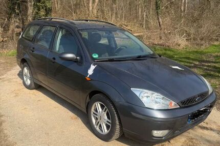 Ford Focus 250.000 km 1.100 &euro; Hameln 31785