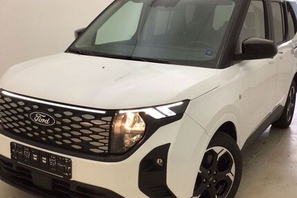 Ford Tourneo Courier 2.550 km 30.990 &euro; Aschersleben 06449