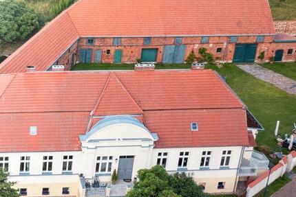Haus Meyenburg - 10 Zimmer, 240 m&sup2;, 779.000&euro; | Angebot:26854792