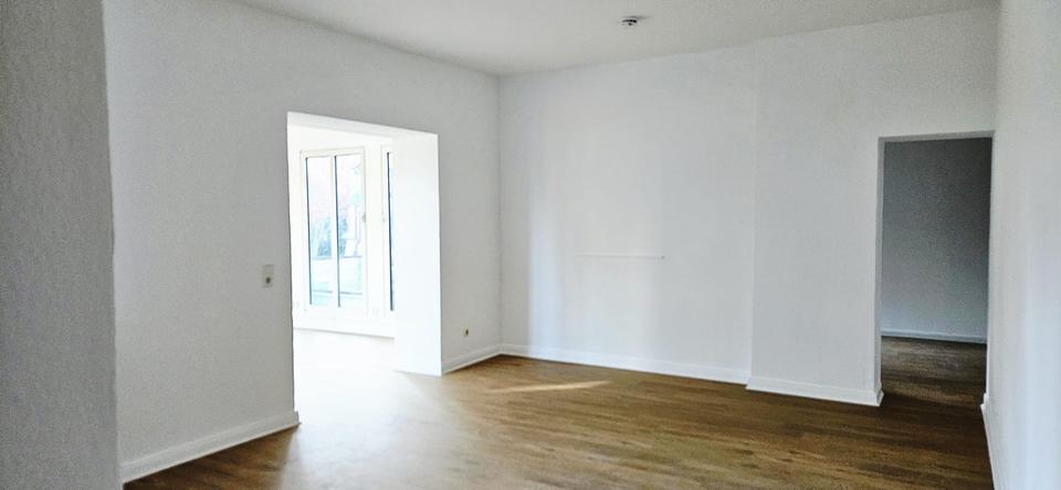 130 qm Remise in Neuenhagen mir großem Wintergarten 4 zimmer