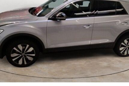 VW T-Roc 8.420 km 29.998 &euro; Potsdam 14482