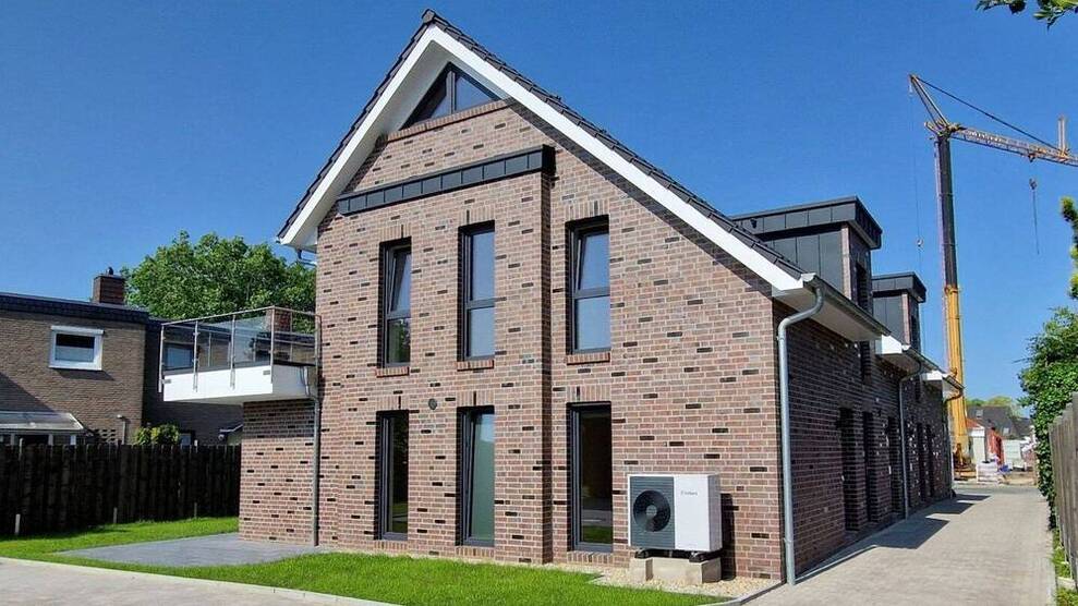 Erstbezug! Effizienzhaus 40-Eigentumswohnung im Herzen von Bad Zwischenahn! 3 zimmer