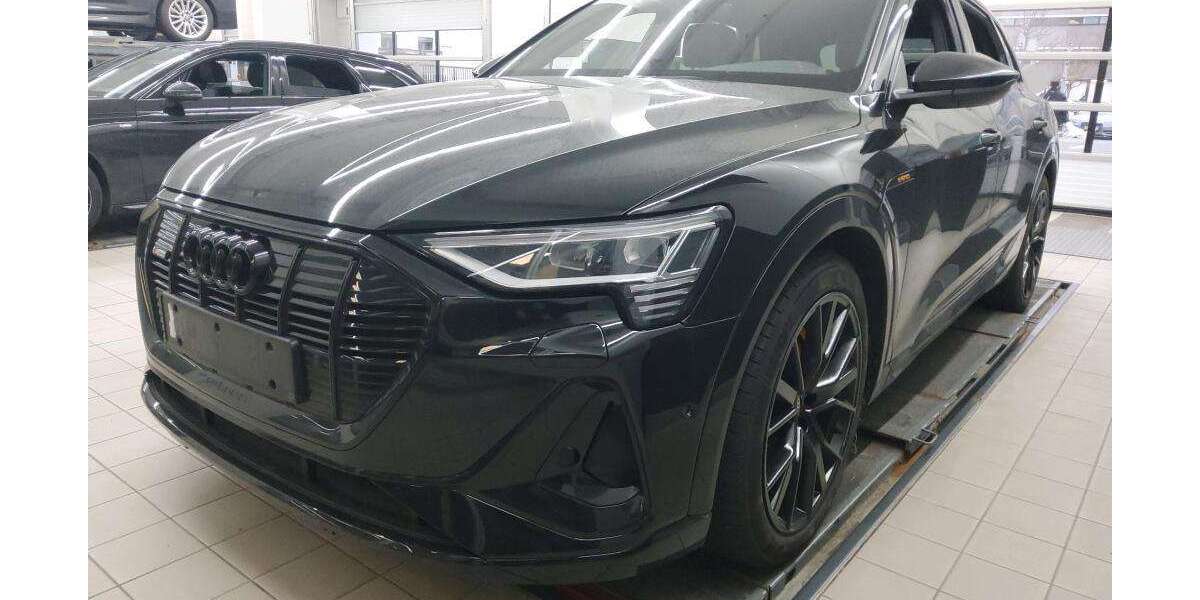 Audi e-tron 70.900 km 31.510 &euro; Hagen 58091