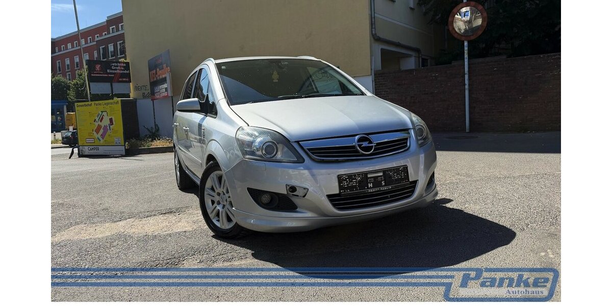 Opel Zafira Innovation*7-Sitz*Tempo*SHZ*Navi*Touch* 166.937 km 3.380 &euro; Berlin 13187
