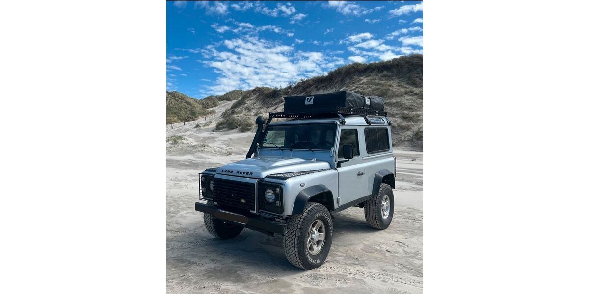 Land Rover Defender 98.850 km 31.000 &euro; Beverungen 37688