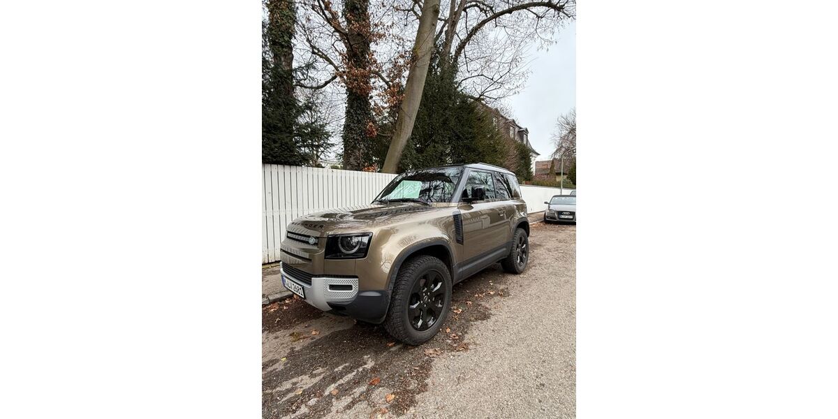 Land Rover Defender 35.000 km 68.999 &euro; München 80469