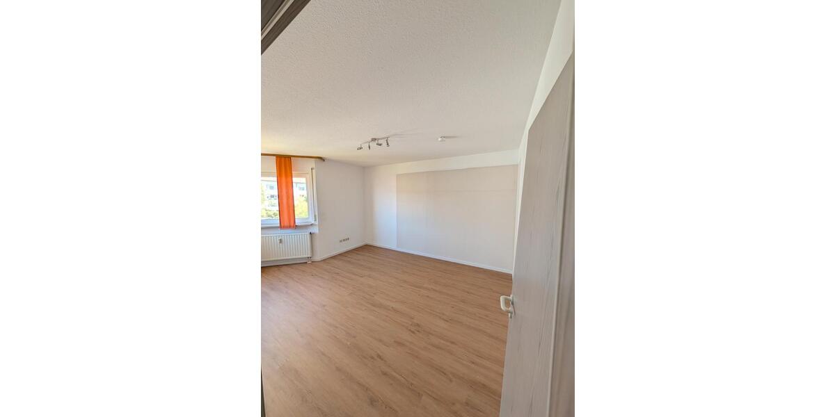 Etagenwohnung Schwandorf - 3 Zimmer, 78 m&sup2;, 670&euro; | Angebot:26698823