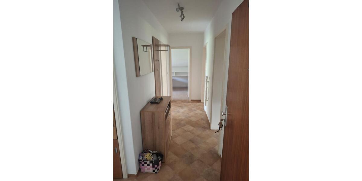 Erdgeschoßwohnung Krummennaab - 3 Zimmer, 69 m&sup2;, 414&euro; | Angebot:26439420