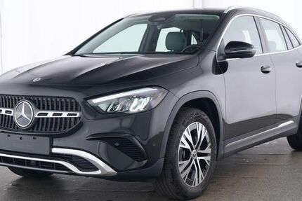 Mercedes-Benz GLA 180 4.200 km 36.350 € Eisenach 99817