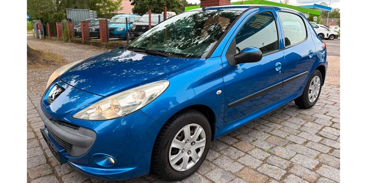 Peugeot 206 86.000 km 2.999 &euro; berlin 12527