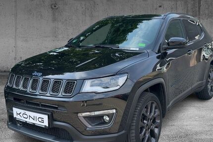 Jeep Compass 40.569 km 23.990 € Erfurt 99091