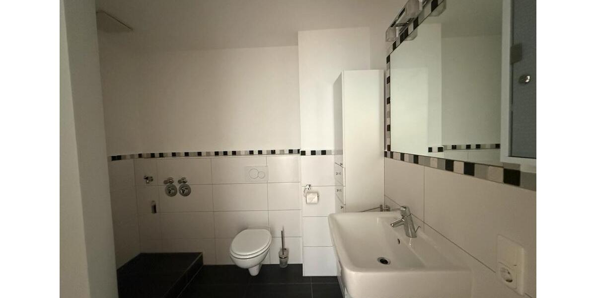 Etagenwohnung Gelnhausen - 3 Zimmer, 90 m&sup2;, 380.000&euro; | Angebot:27128392
