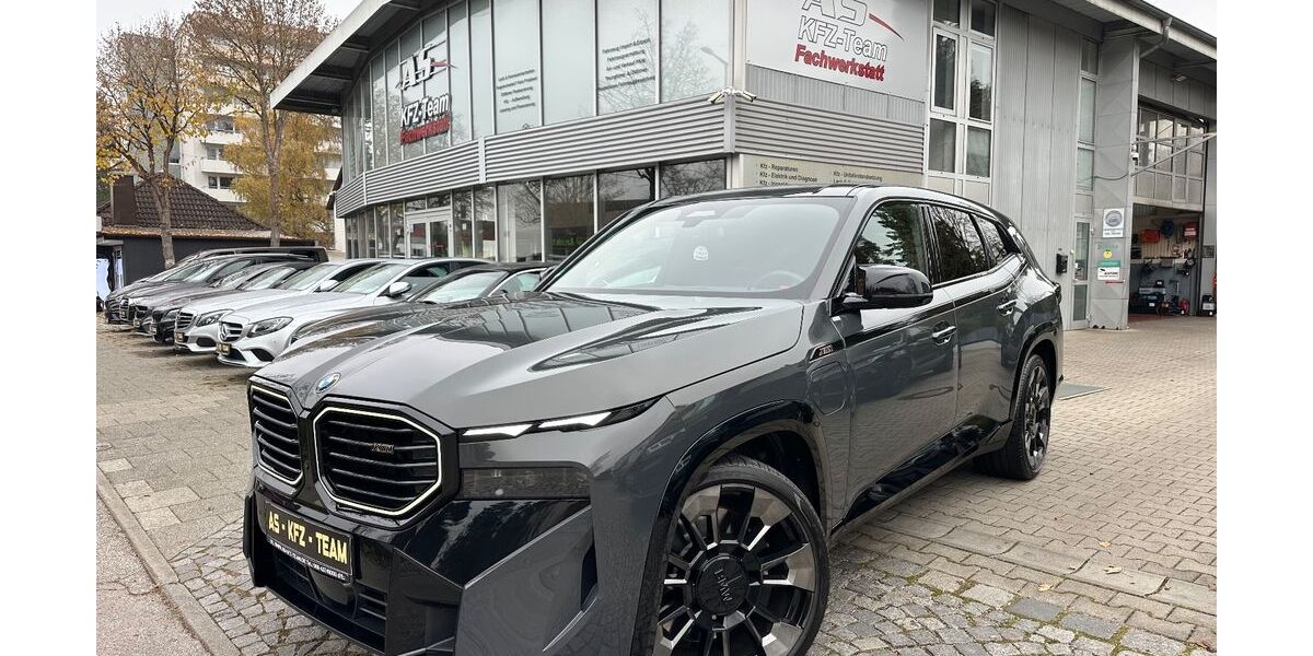 BMW XM 7.000 km 134.500 &euro; München - Trudering 81827