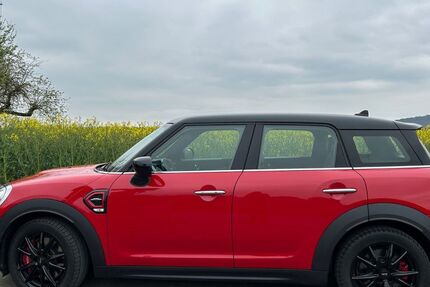 Mini John Cooper Works Countryman 39.746 km 29.700 &euro; Klingenberg 63911