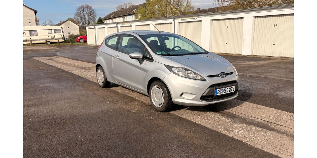 Ford Fiesta 175.000 km 2.499 &euro; Hameln 31789
