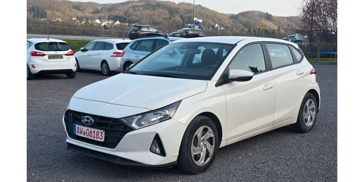 Hyundai i20 53.000 km 12.990 &euro; Oberwinter 53424