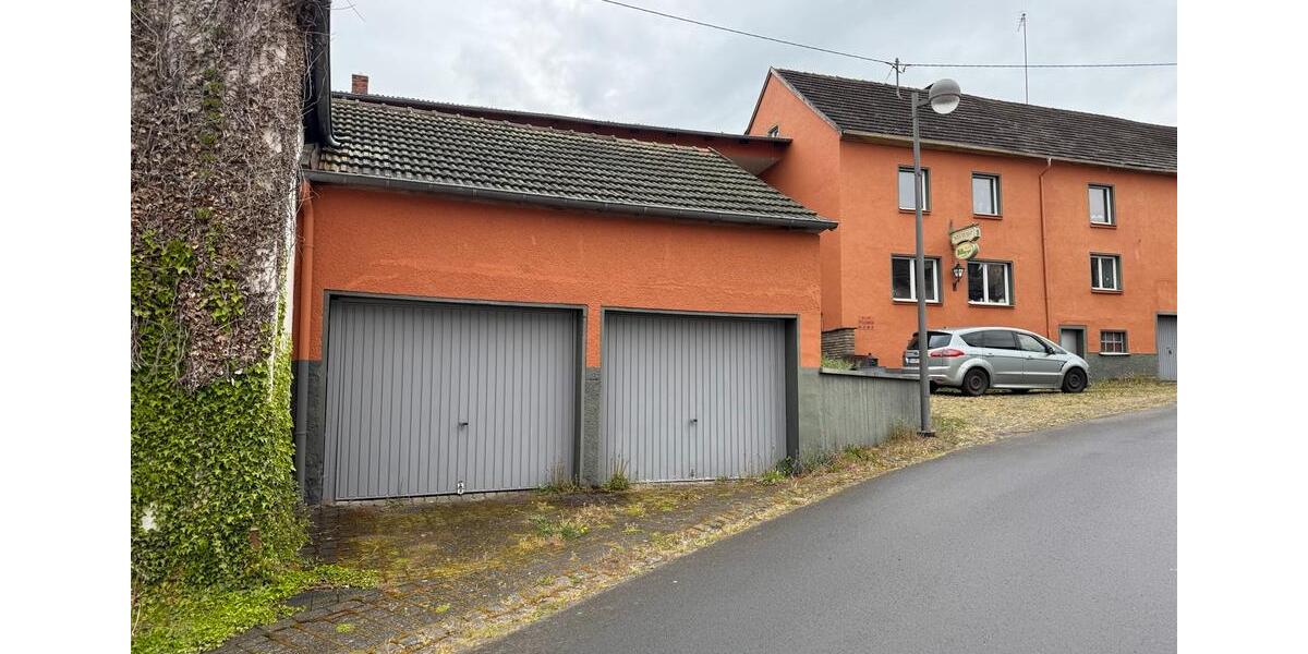 Einfamilienhaus Pelm - 8 Zimmer, 300 m&sup2;, 262.500&euro; | Angebot:26638814